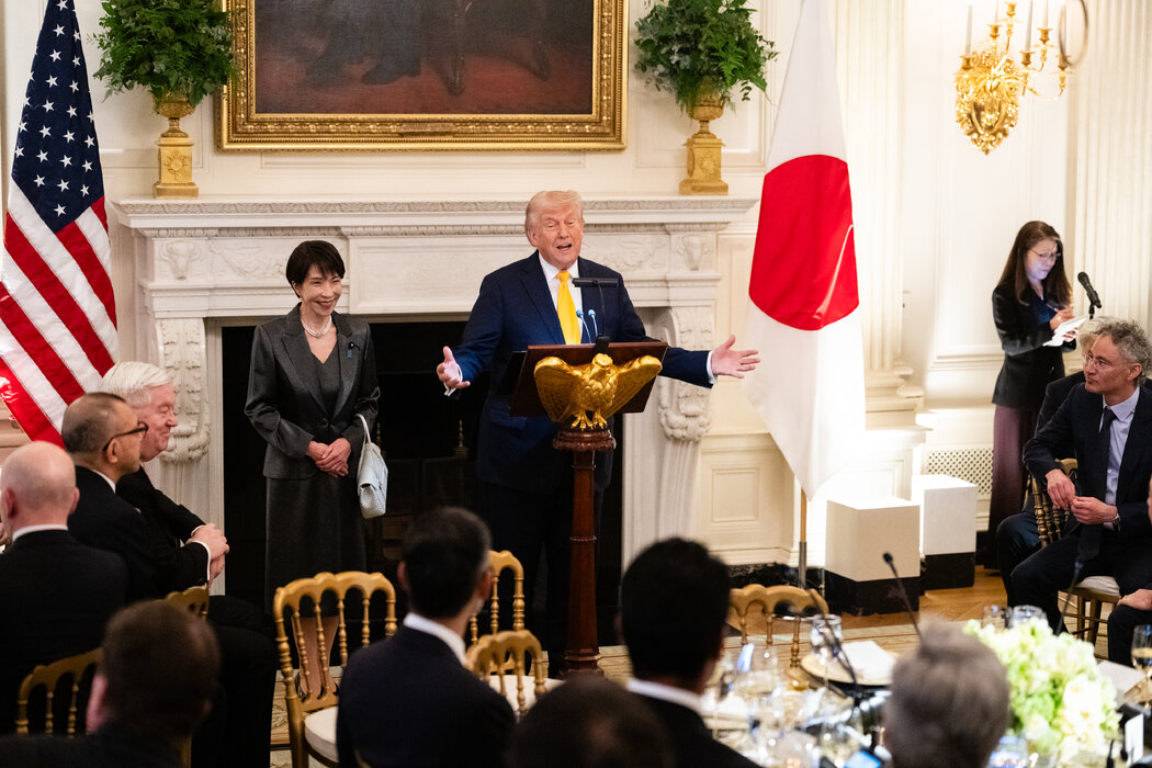 川普總統於3月在白宮與日本首相高市早苗共進晚餐時發表講話。