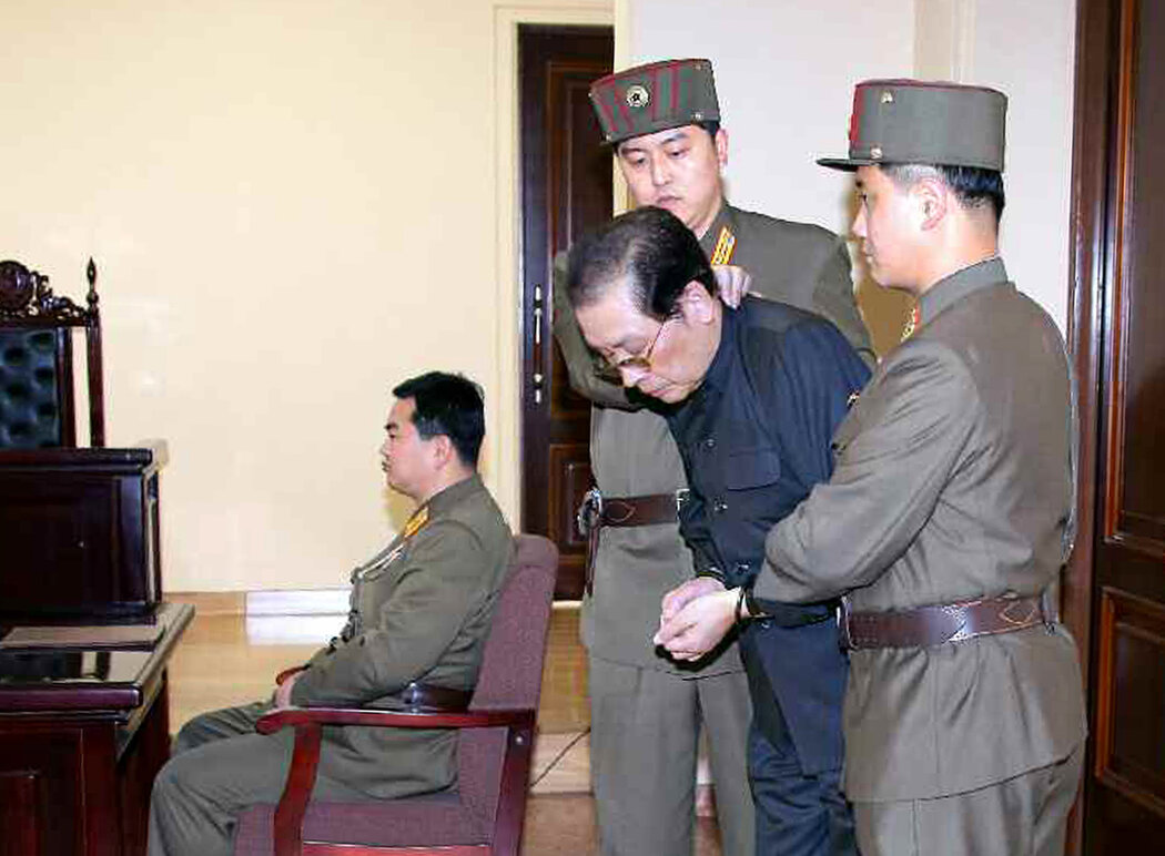 金正恩下令處決的人員中包括他自己的姑父張成澤，圖為張成澤，攝於2013年12月12日。