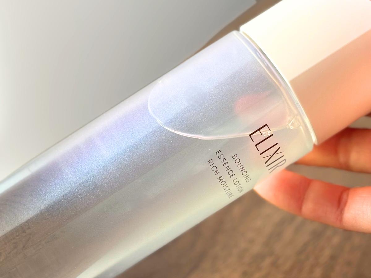 ELIXIR「提拉保濕化妝水 ba（滋潤型）包裝特寫