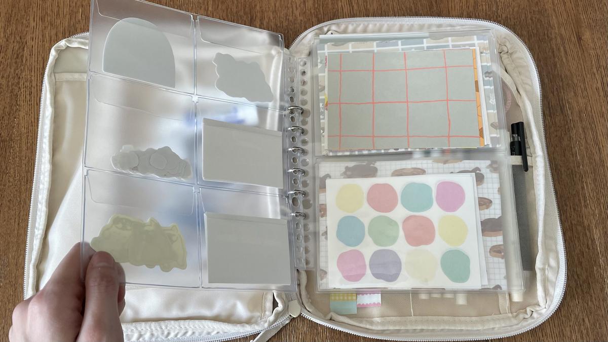 無印良品「可選口袋的收藏盒 A5寬型」