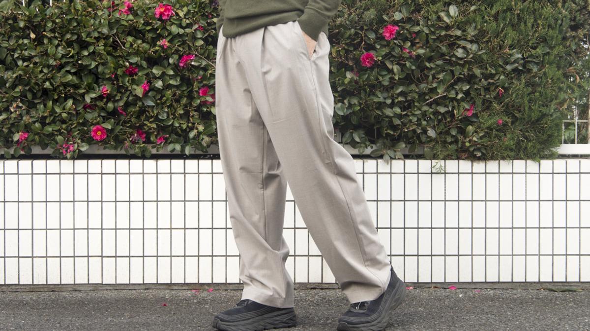 除了收納盒衣服也很好買!MUJI無印良品3款春季好物:神剪裁顯瘦寬褲、大容量防水小方包用過都推