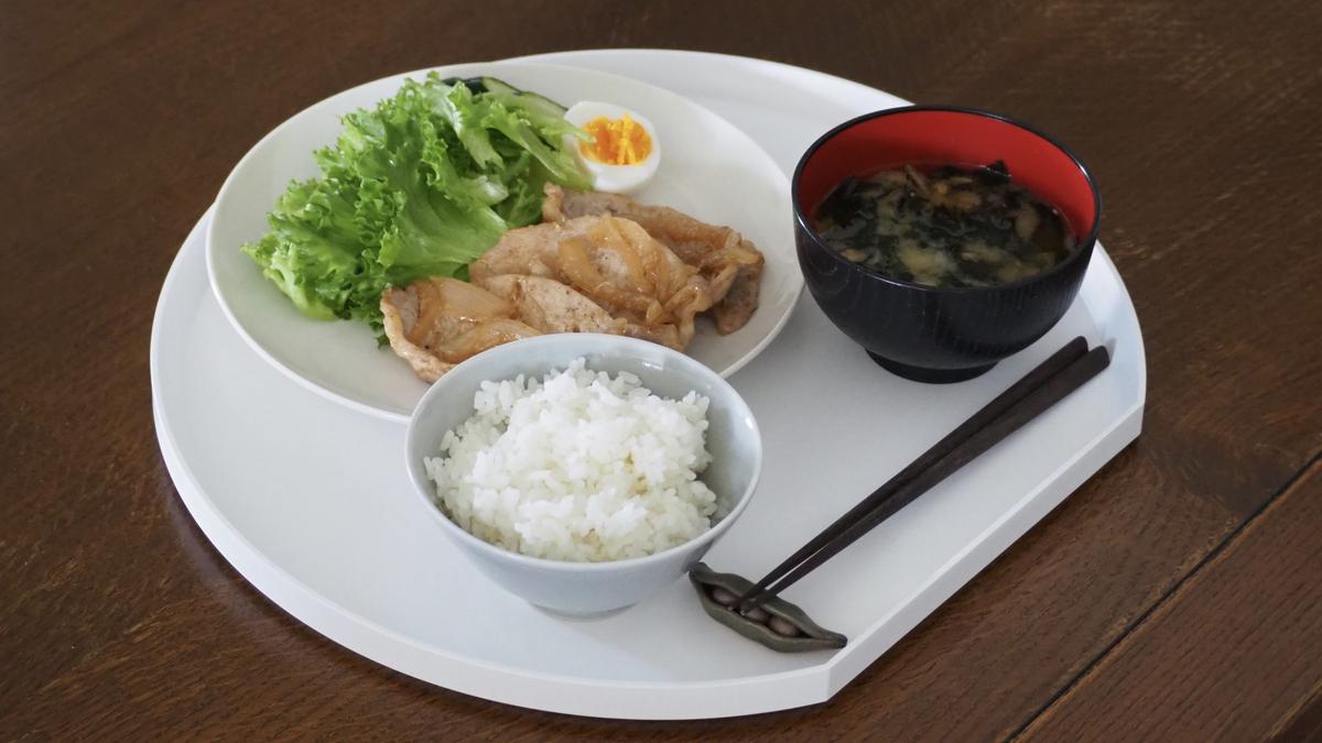 山崎実業「トレー タワー 半月型」