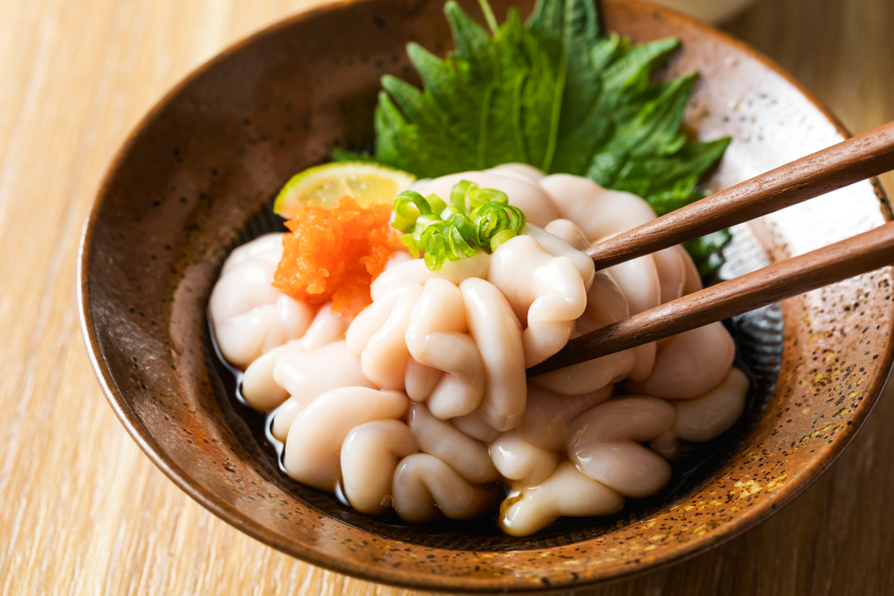 濃厚細膩卻有點神秘的饕客級食材:冬季魚市場裡的「白子」該如何料理?鱈魚與河豚的吃起來有什麼分別?