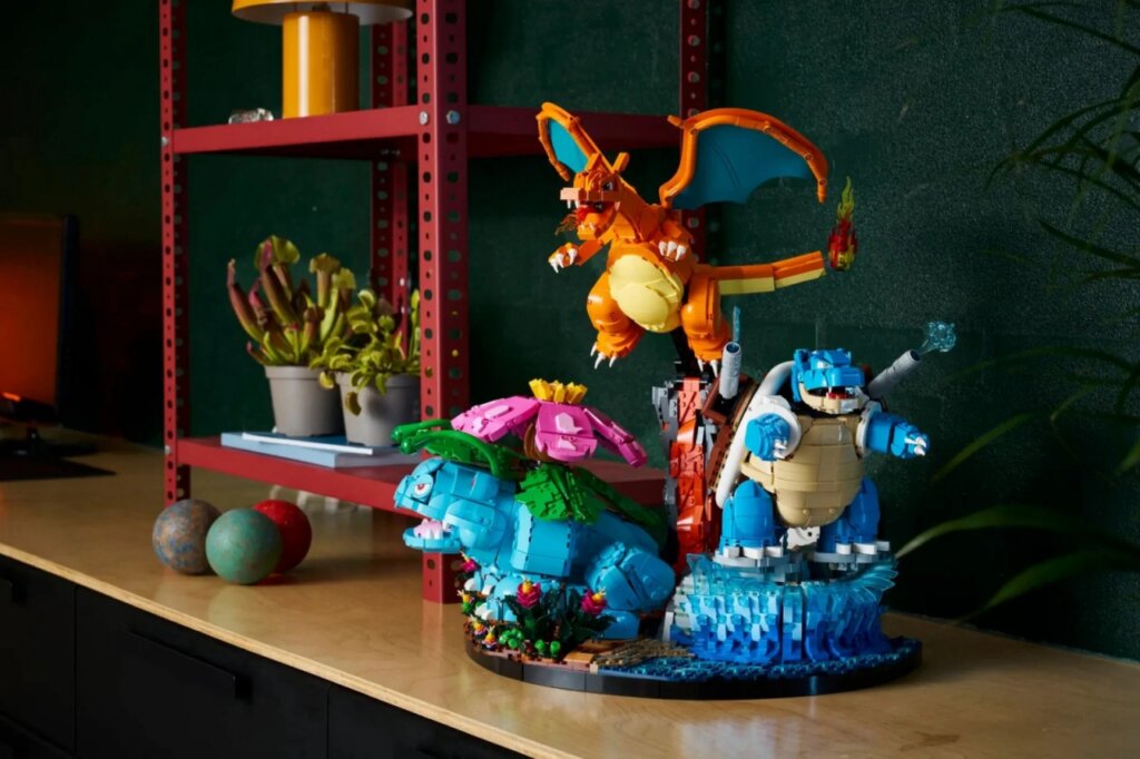 史詩級聯名!樂高首度聯名寶可夢推LEGO Pokémon系列: 6838片巨型盒組水箭龜、噴火龍細節帥到沒朋友
