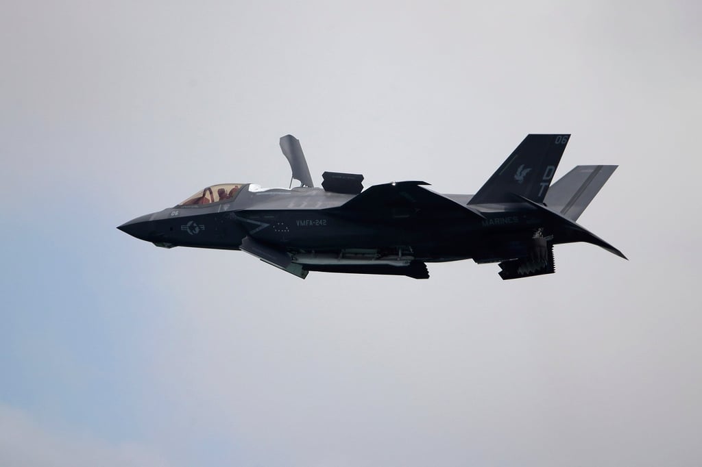 An F-35B Lightning II aircraft takes part in an aerial display during the Singapore Airshow in 2022. Photo: AP