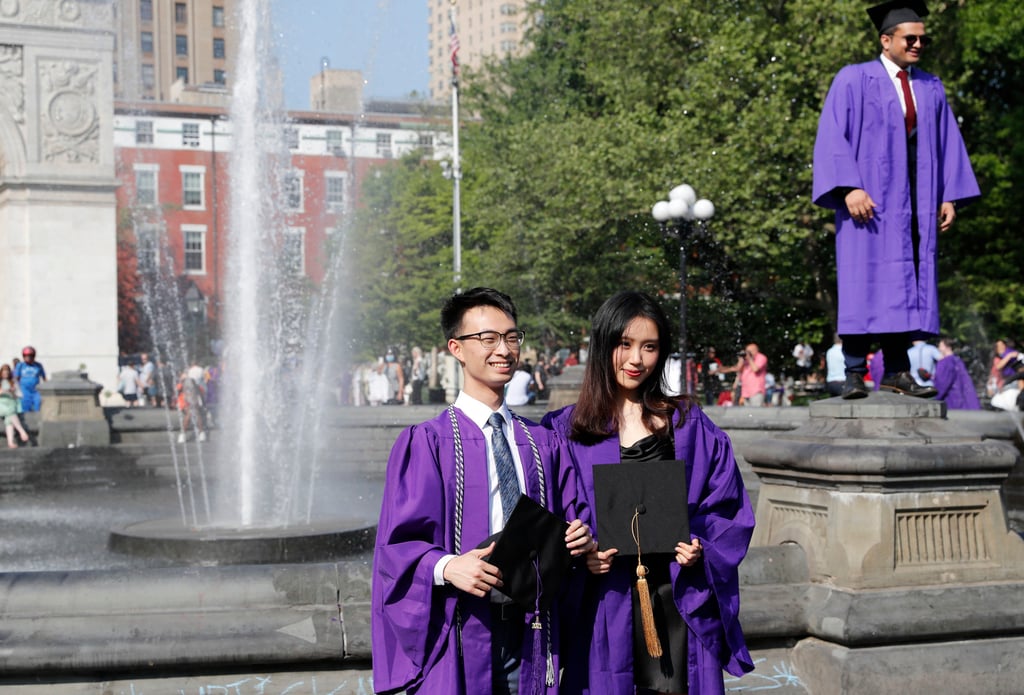 New York University students celebrate graduation in Washington Square Park in 2021 in New York. Photo: China News Service via Getty Images