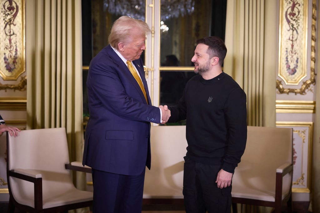 US President Donald Trump and Ukrainian President Volodymyr Zelensky in Paris in December. Photo: Ukraine Presidency via dpa