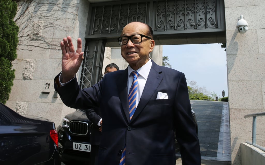 The deal by tycoon Li Ka-shing’s company would give BlackRock control of 43 ports across 23 countries. Photo: Sam Tsang