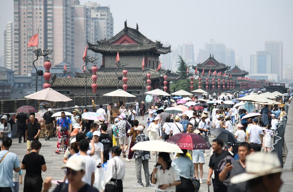 The primary school students visited Xian in Shaanxi province. Photo: Xinhua