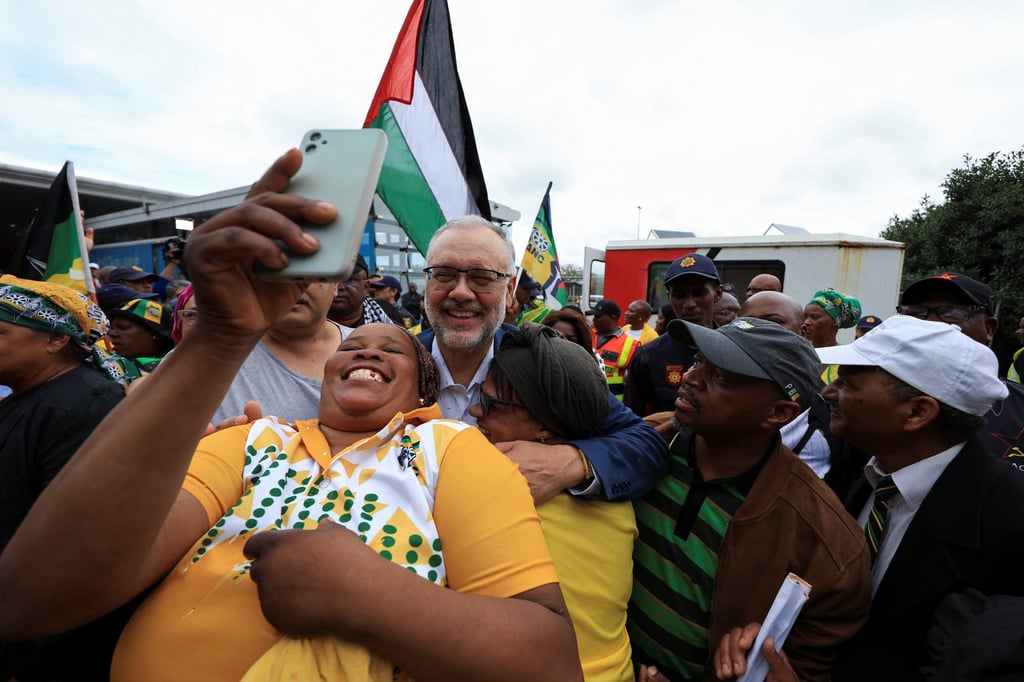 Ebrahim Rasool being welcomed in Cape Town. Photo: Reuters
