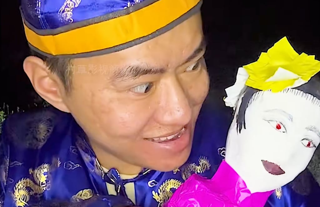At least one online observer has described Zhang Shulin’s stunts as “scary”. Photo: Douyin