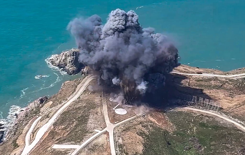 Mainland Chinese ground forces conduct live-fire drills targeting simulated key infrastructure in the East China Sea on Wednesday, as part of continuing military exercises near Taiwan. Photo: CCTV