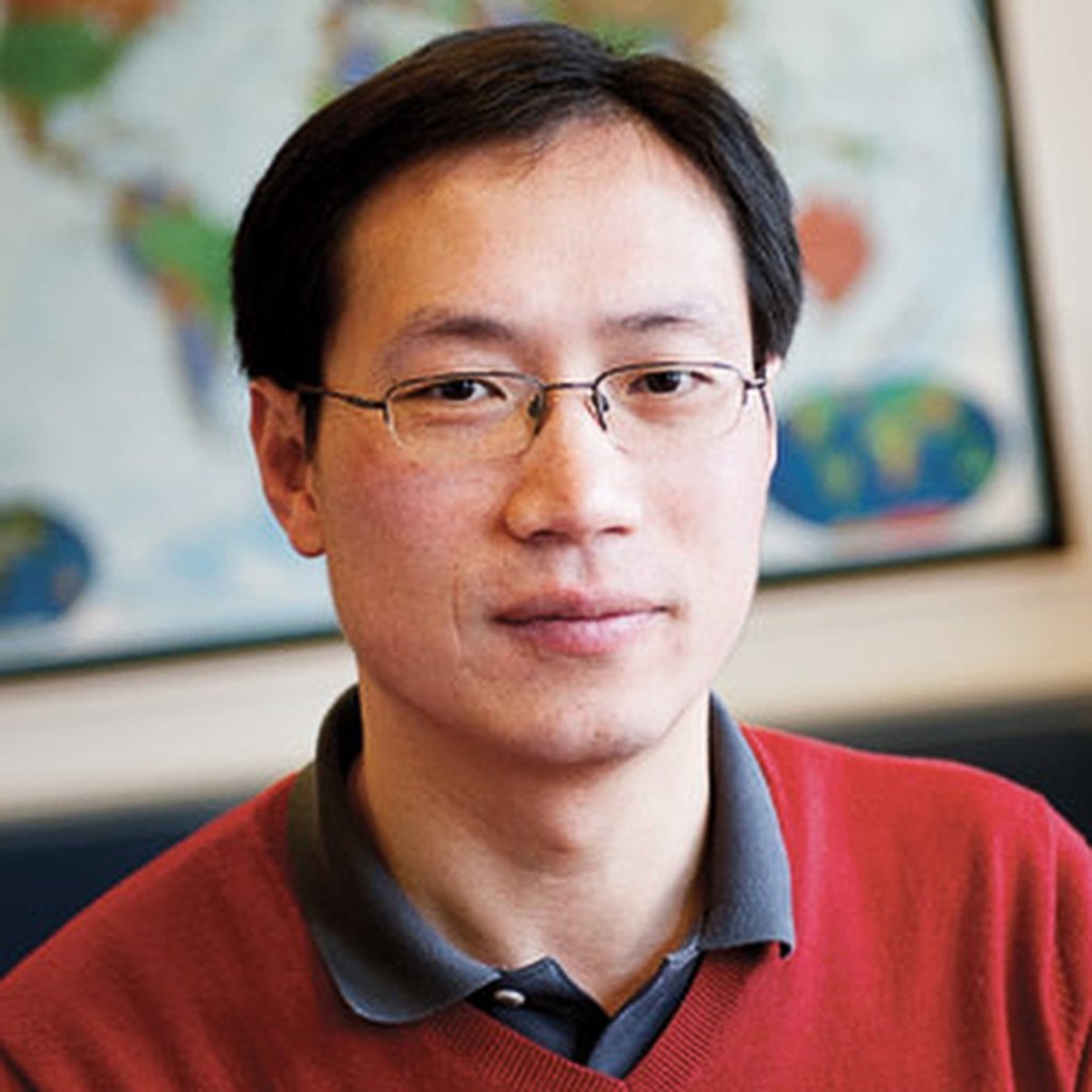 Wang Xiaofeng, who was named a distinguished member by the Association for Computing Machinery in 2021, joined Indiana University Bloomington as an assistant professor in 2004 after receiving his PhD in computer engineering from Carnegie Mellon University. Photo: Handout
