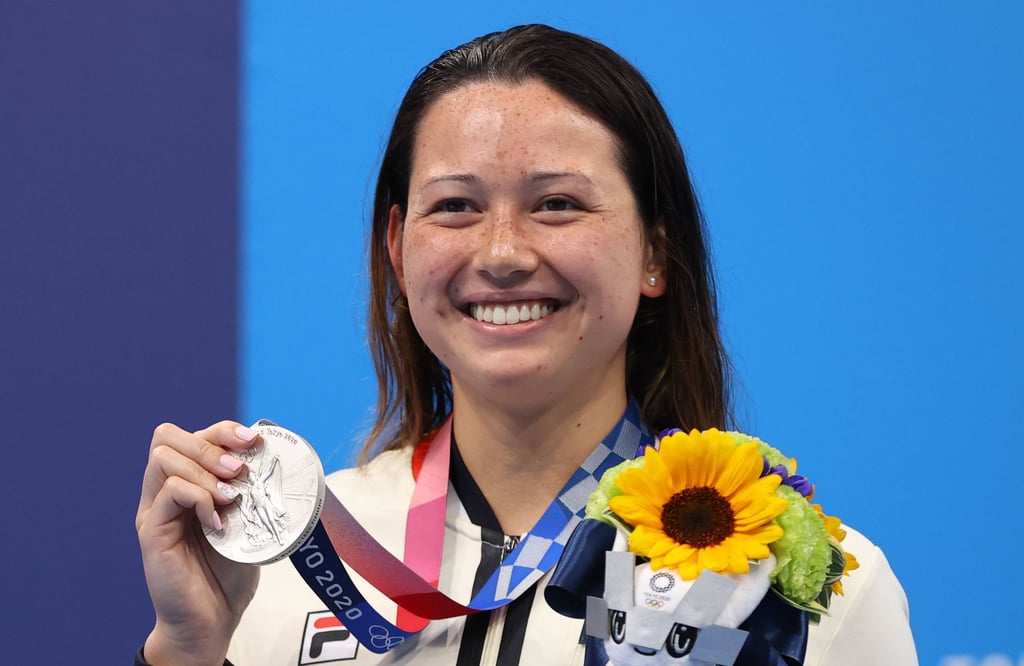 Siobhan Haughey collects her second medal in Tokyo, the silver in the 100m freestyle. Photo: Reuters