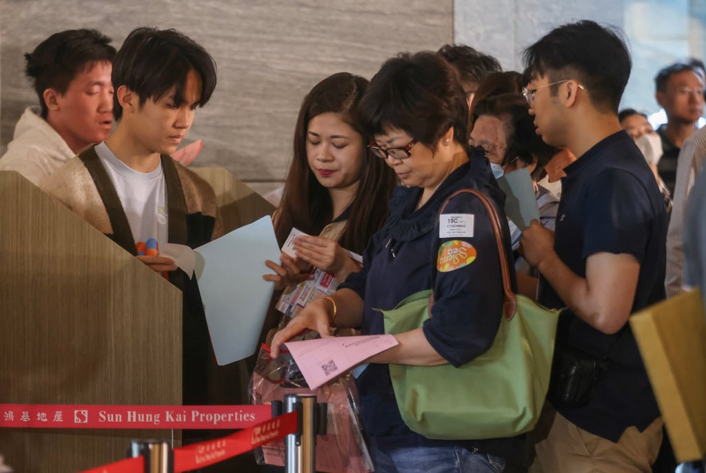 Buyers were enticed by attractive pricing, which was about 20 per cent cheaper than second-hand properties in the district. Photo: Jonathan Wong
