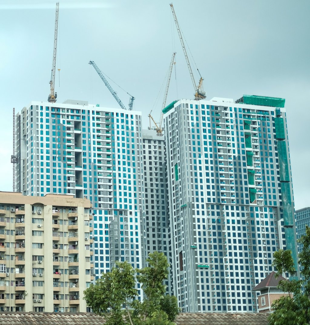 Buildings under construction in Kuala Lumpur. A body of a foreign man was found in a construction site near the city centre on Wednesday. Photo: Shutterstock