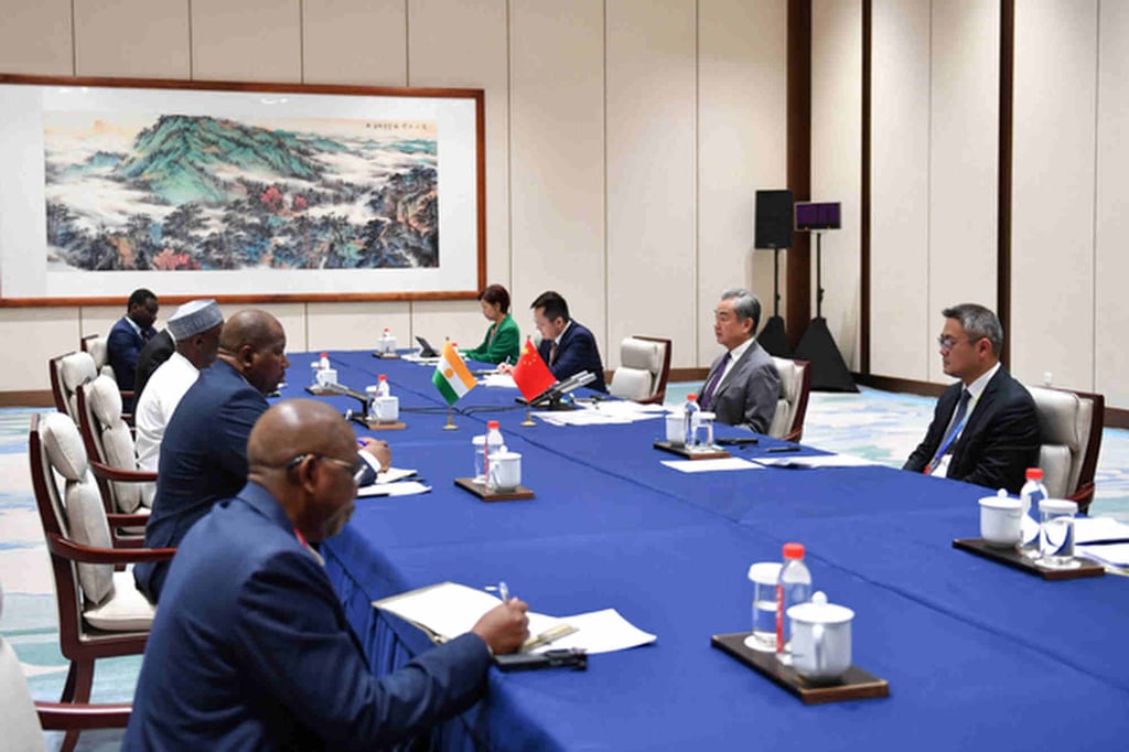 Wang and Sangaré met on the sidelines of a conference of African ministers. Photo: Ministry of Foreign Affairs