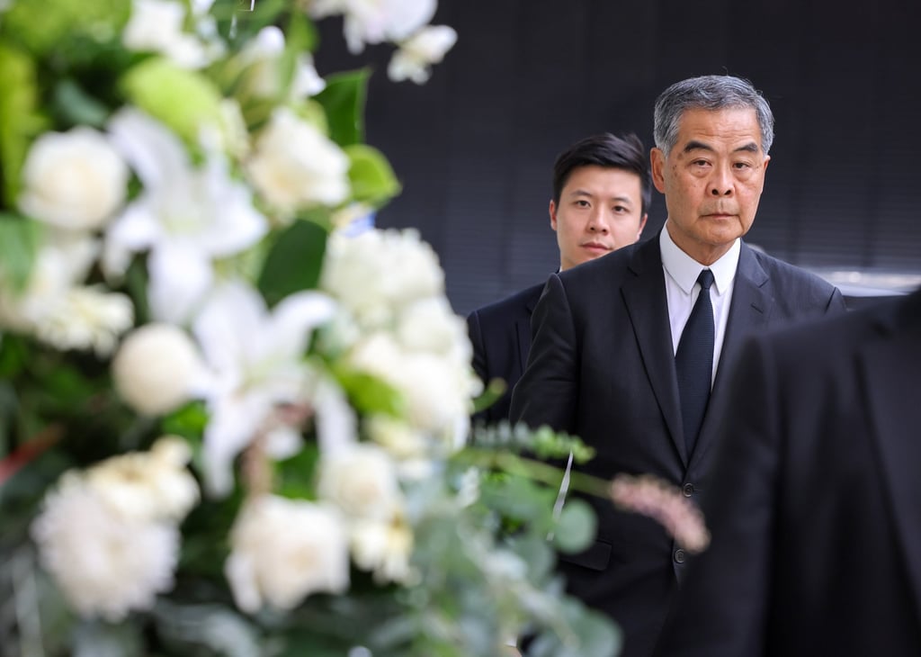 Former chief executive Leung Chun-ying attends the memorial service for Charles Ho at the Hong Kong Funeral Home in North Point on Saturday. Photo: Nora Tam