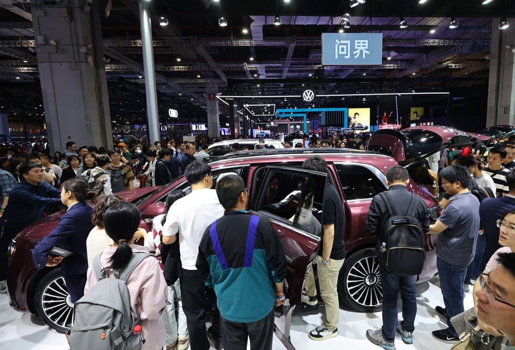 Visitors at the 21st Shanghai International Automobile Industry Exhibition in April. Photo: Xinhua