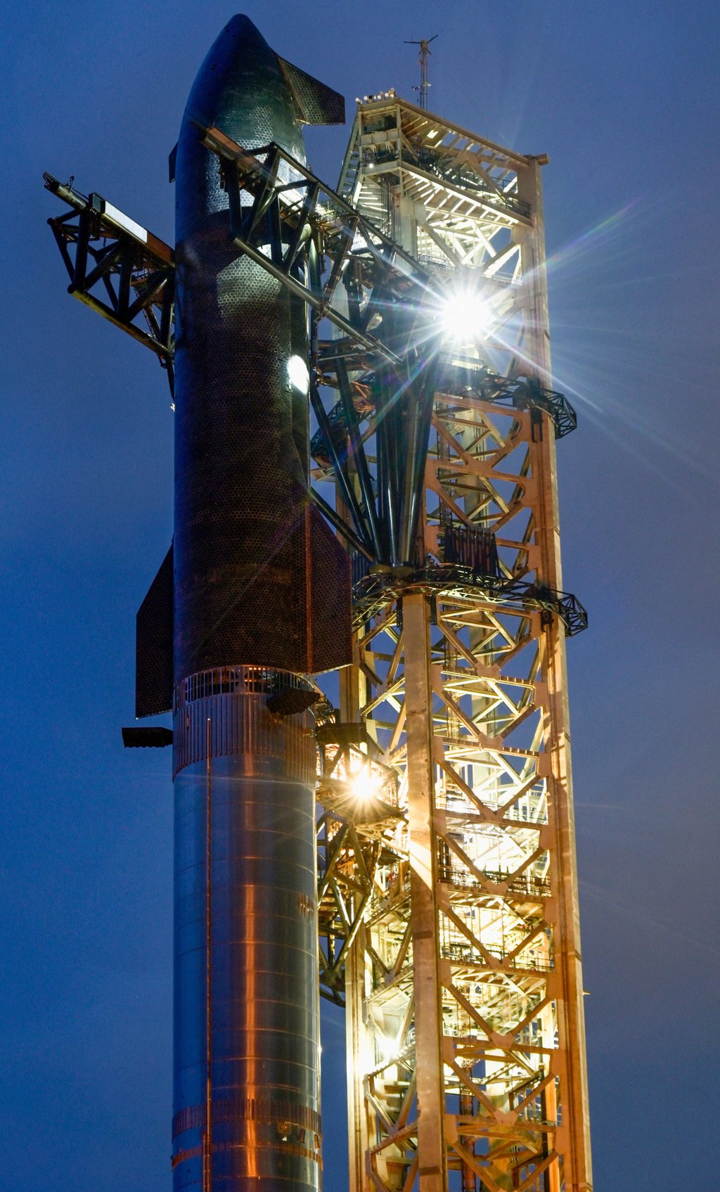 The SpaceX Starship sits on top of a Super Heavy booster at the launch pad in Starbase, Texas, before its cancelled flight on Sunday. Photo: Reuters