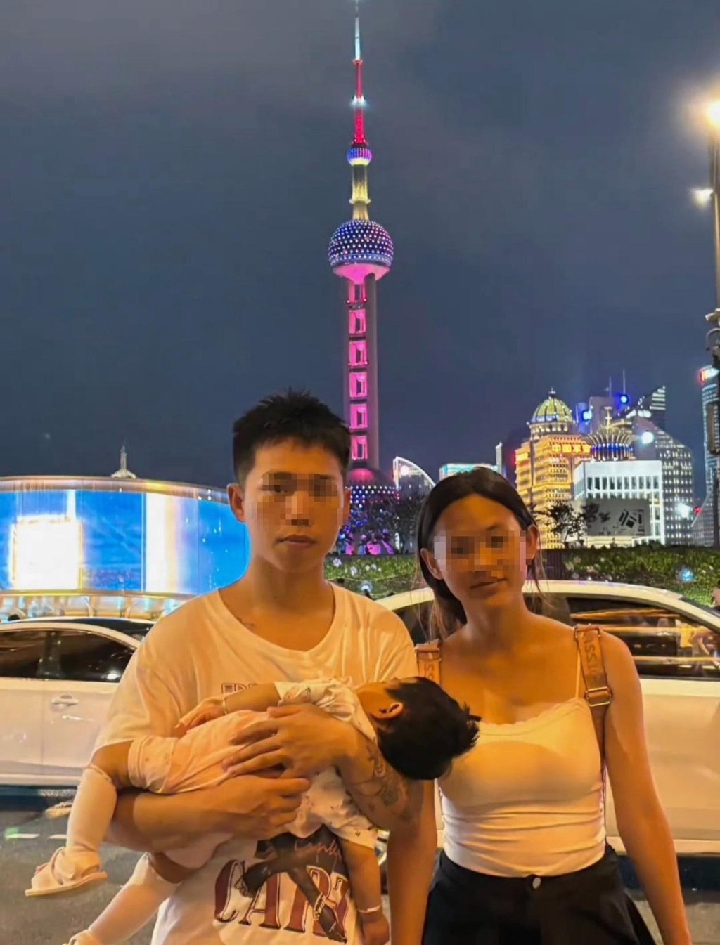 The young family are doing everything they can to help Yiyi fight her condition. Photo: Handout