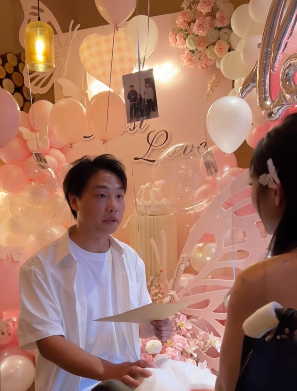 Fusheng confessed his love to his ex-girlfriend, Cheng Aixiao, in their hometown in Fujian province, eastern China, and quickly captured widespread attention online. Photo: Douyin