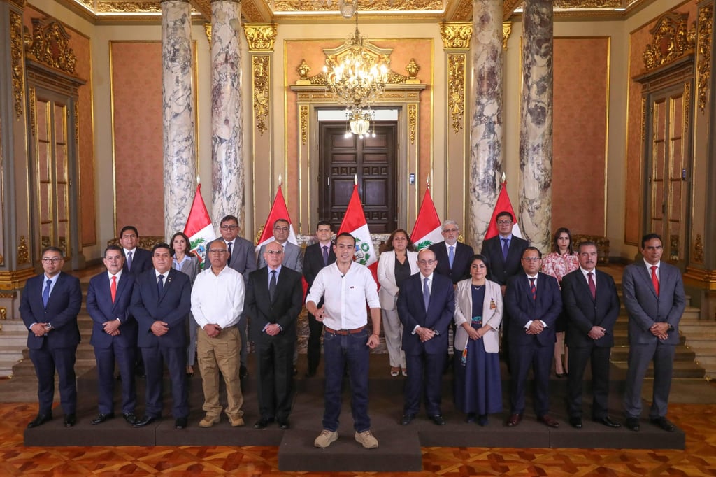 Peru’s interim president Jose Jeri delivering a message to the nation. Photo: Peruvian Presidency via AFP