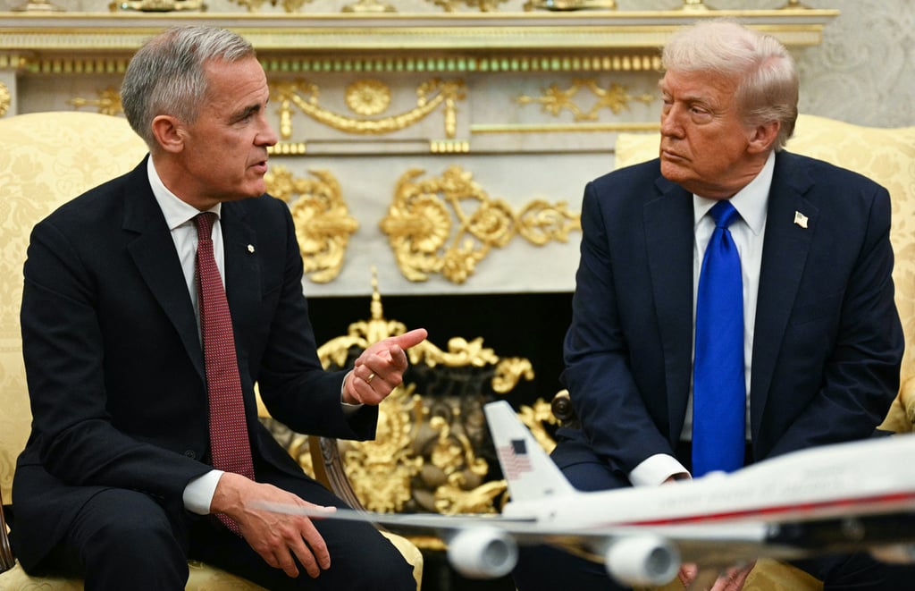US President Donald Trump with Canadian Prime Minister Mark Carney in Washington on October 7. Photo: via TNS