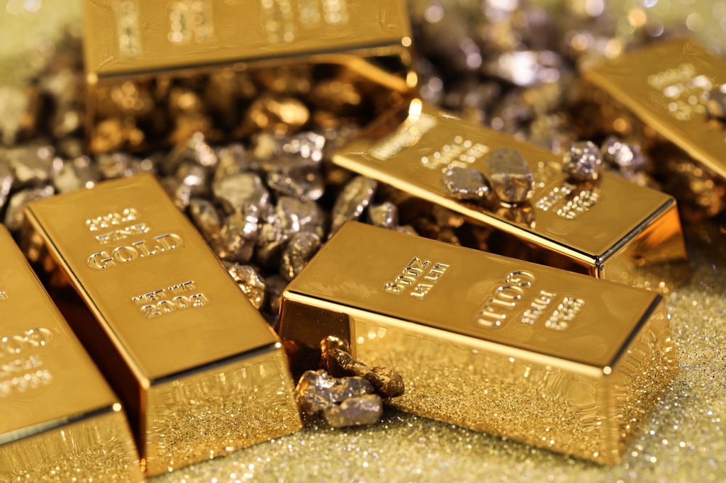 Bangladesh’s anti-corruption unit found 10kg of gold in ex-PM Hasina’s bank lockers. Photo: Shuttestock