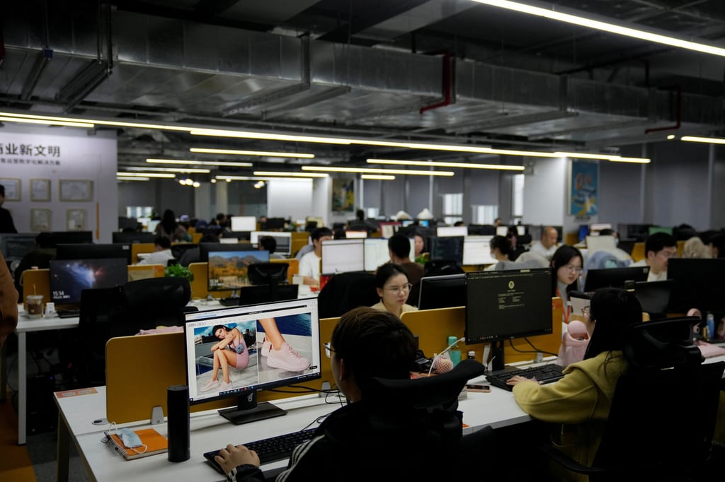 Office workers in China. Under the country’s labour laws, employees are entitled to sanitation protection. Photo: Reuters
