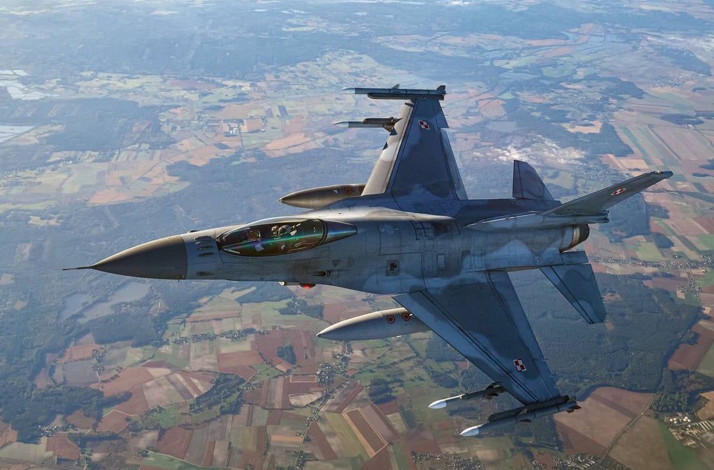 An F-16 fighter jet takes part in a Nato exercise in Poland in 2022. The US has approved US$686 million in technological upgrades for Pakistan’s F-16 fleet. Photo: AFP