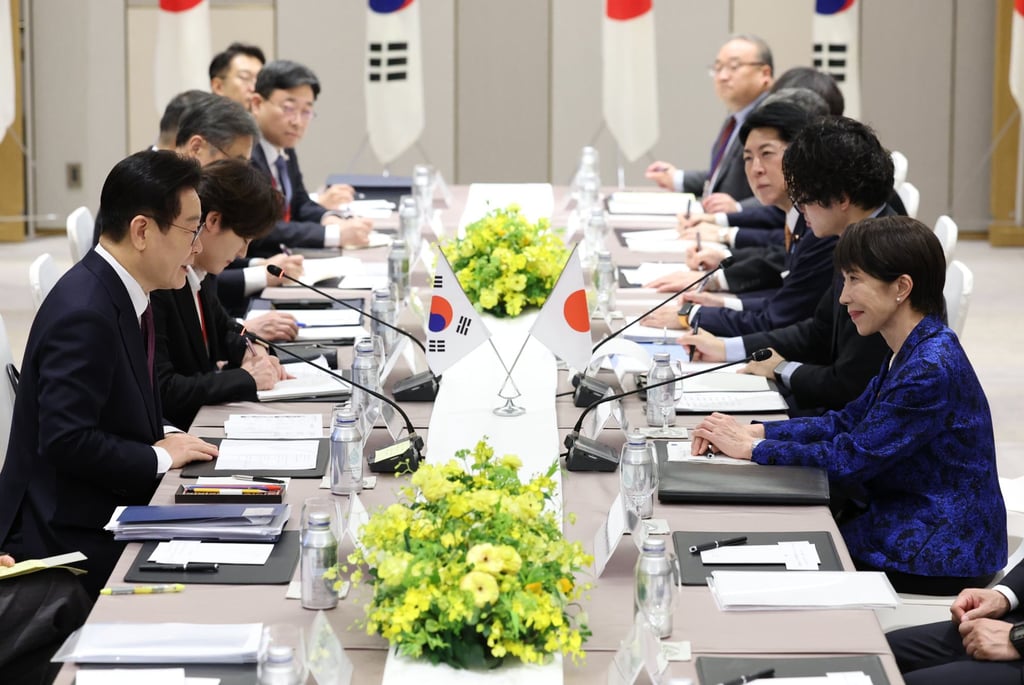 South Korea’s President Lee Jae Myung (left) and Japan’s Prime Minister Sanae Takaichi during their summit in Nara on Tuesday. Photo: dpa