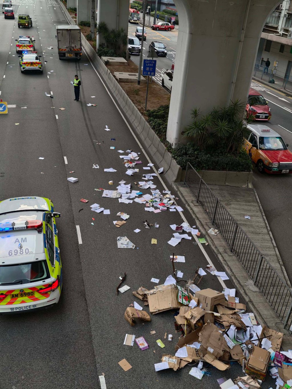 The scene of the accident on Kwun Tong Road on Monday. Photo: Facebook
