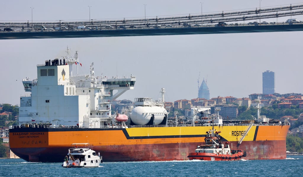 A Russian-flagged crude oil tanker transits the Bosphorus in Istanbul, Turkey, in July 2023. Photo: Reuters