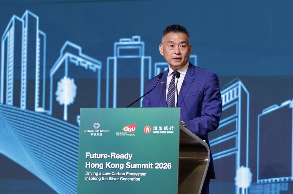 Andy Cheung welcomes guests and opens the summit.