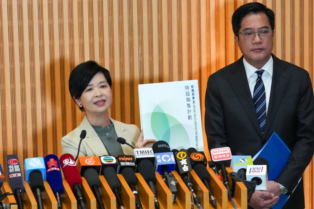 Hong Kong’s housing minister Winnie Ho (left) and deputy finance chief Michael Wong said in late April that the government could extend the buy-back plan to Wang Chi House residents. Photo: Jelly Tse