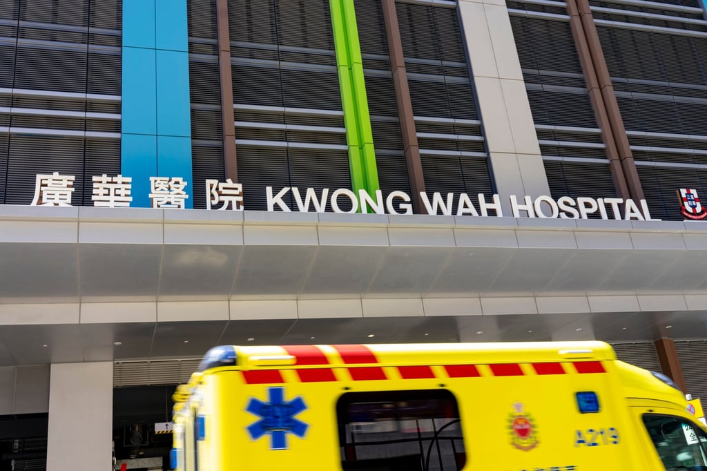 The victim was taken to Kwong Wah Hospital in Yau Ma Tei, where he was pronounced dead. Photo: Warton Li