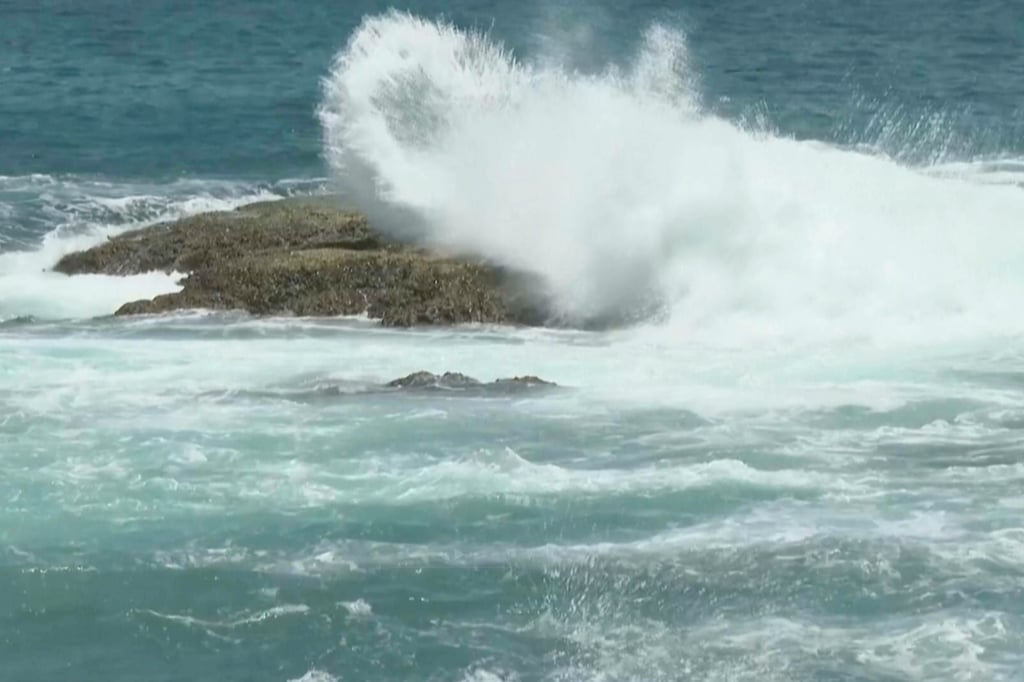 Waves crash near the coast of Keelung as Typhoon Bavi approaches the northern Taiwanese city on Thursday. Photo: AP