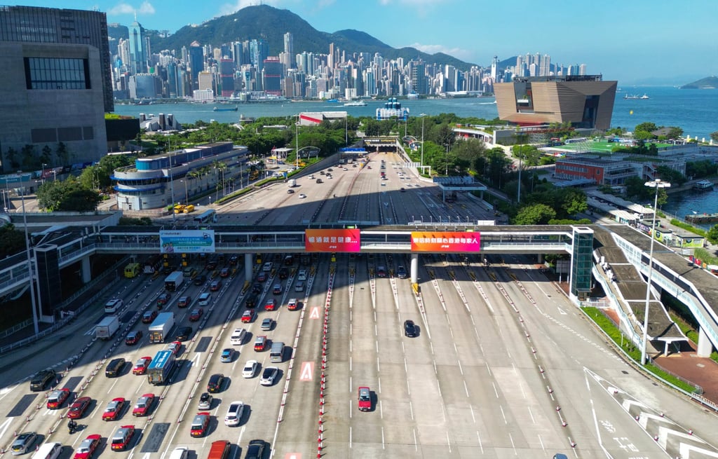 Authorities have said tolls at Hong Kong’s three cross-harbour tunnels may need to be adjusted after traffic volumes exceeded pre-reform peaks. Photo: May Tse