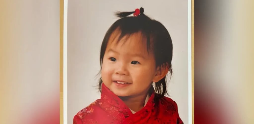 Gao, seen here as a little girl, was placed in a children’s welfare home and given the name Gao Jianquan, which means “in good health.” Photo: QQ.com