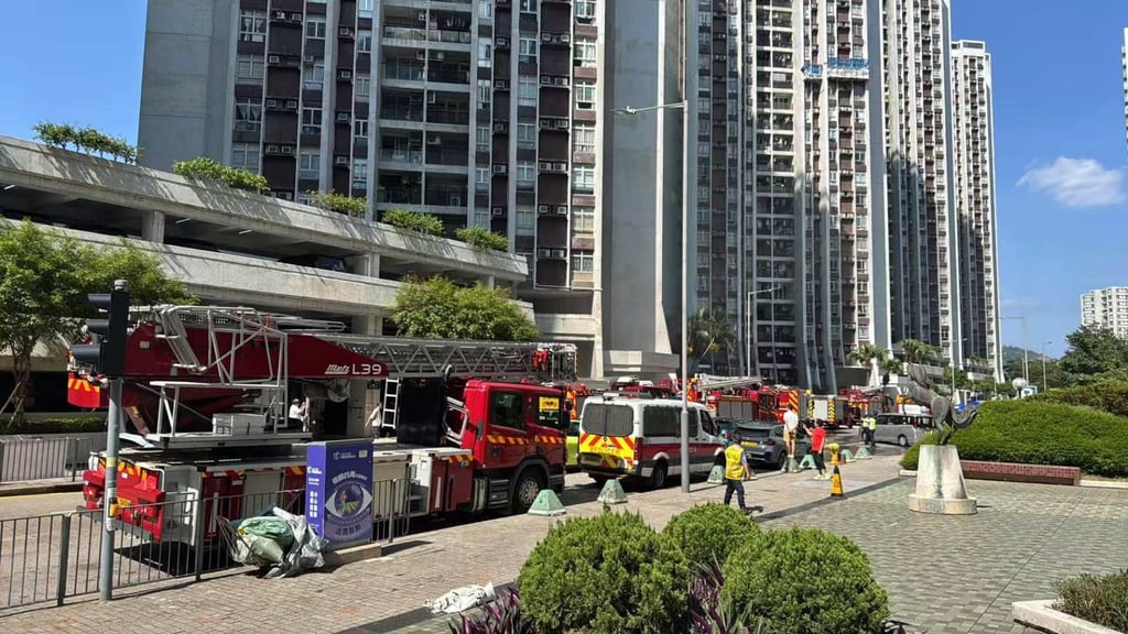 Some people reported that the fire might have started from a malfunctioning air conditioner. Photo: Facebook/Ting Kong Ho Eddie