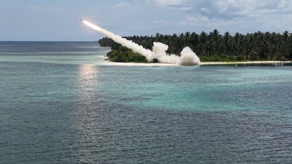 US soldiers fire a rocket from an M142 High Mobility Artillery Rocket System (HIMARS) as part of Exercise Balikatan 2026, at Balabac Island, Palawan in May. Photo: 7th Infantry Division