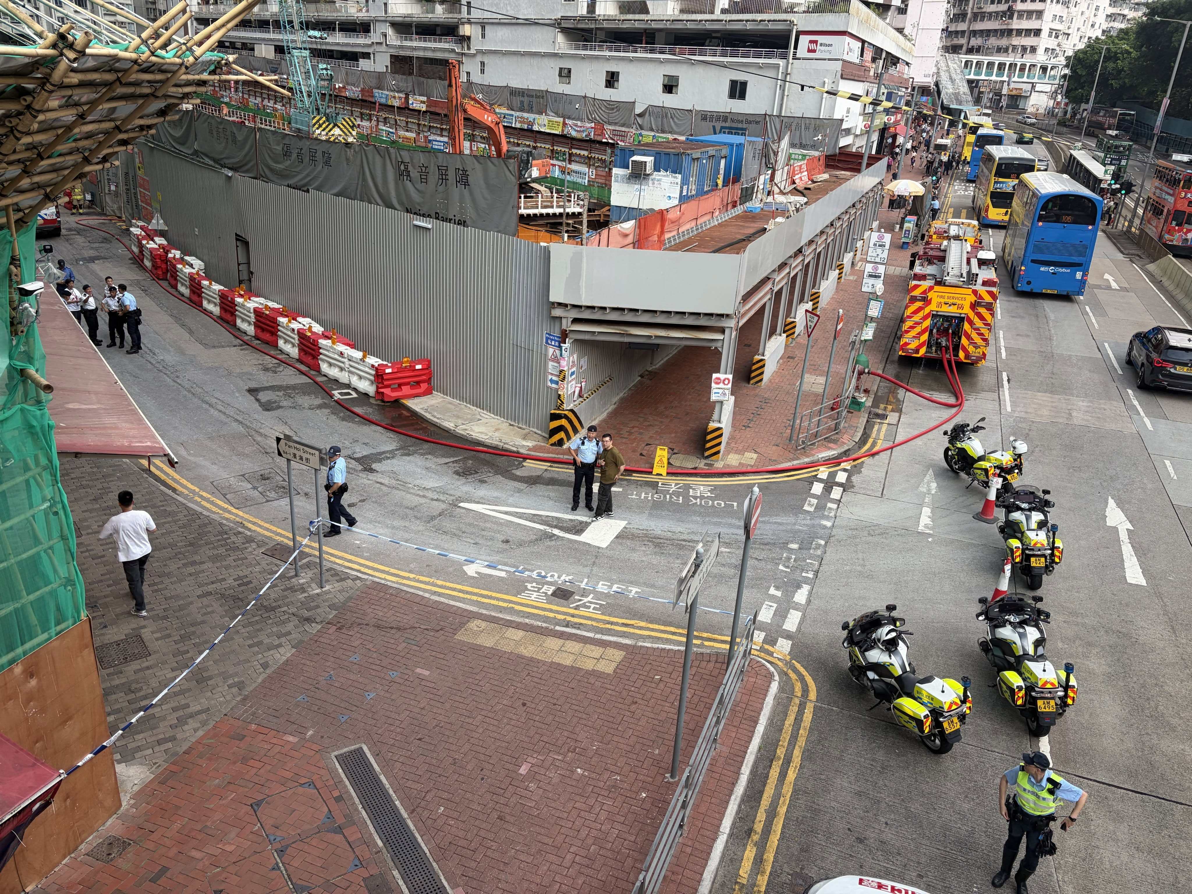 Police cordon off sections of Pan Hoi Street and King’s Road. Photo: Threads/tama_ixx