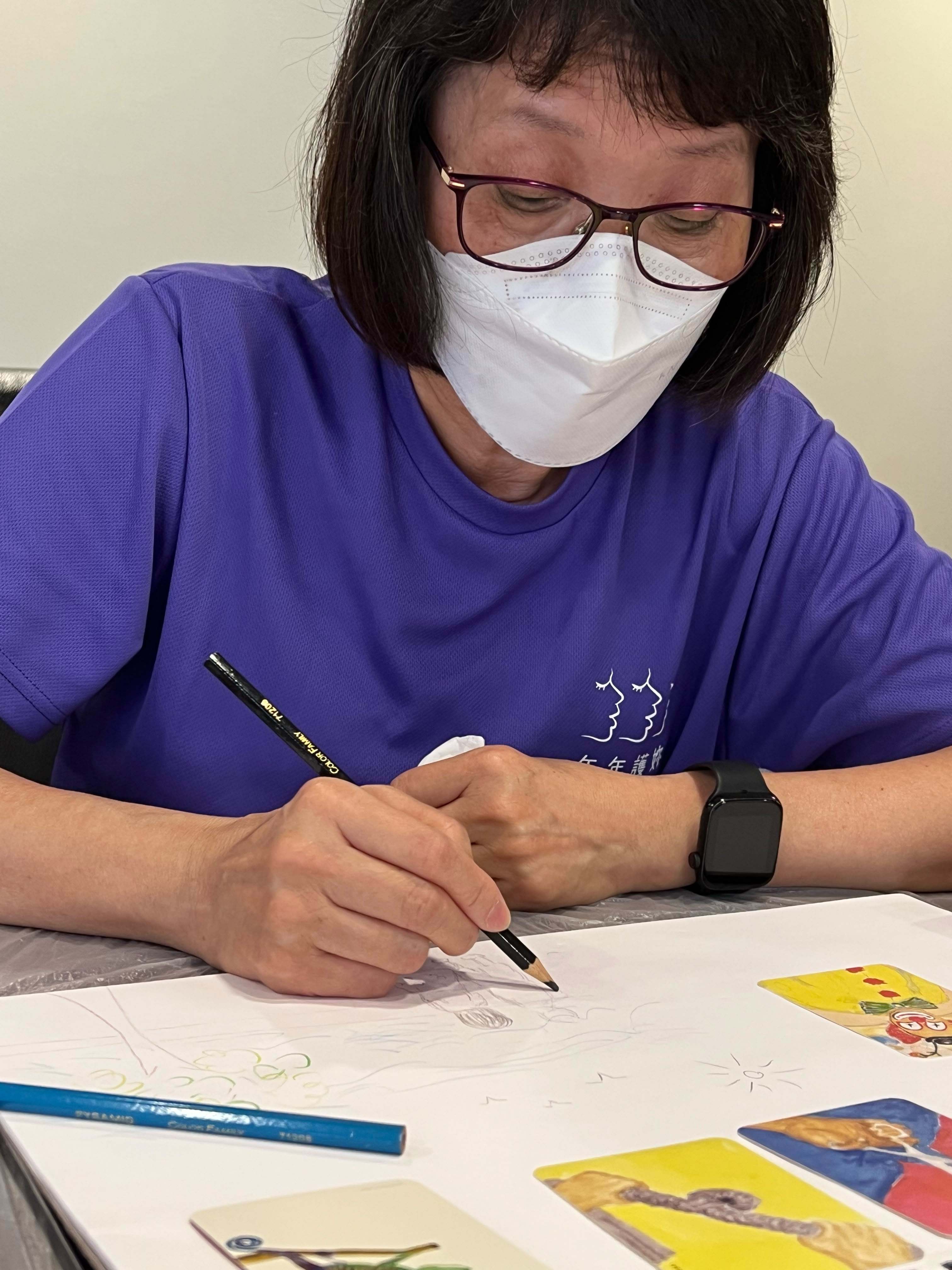 Sasa Hui during an art therapy session. Photo: Handout