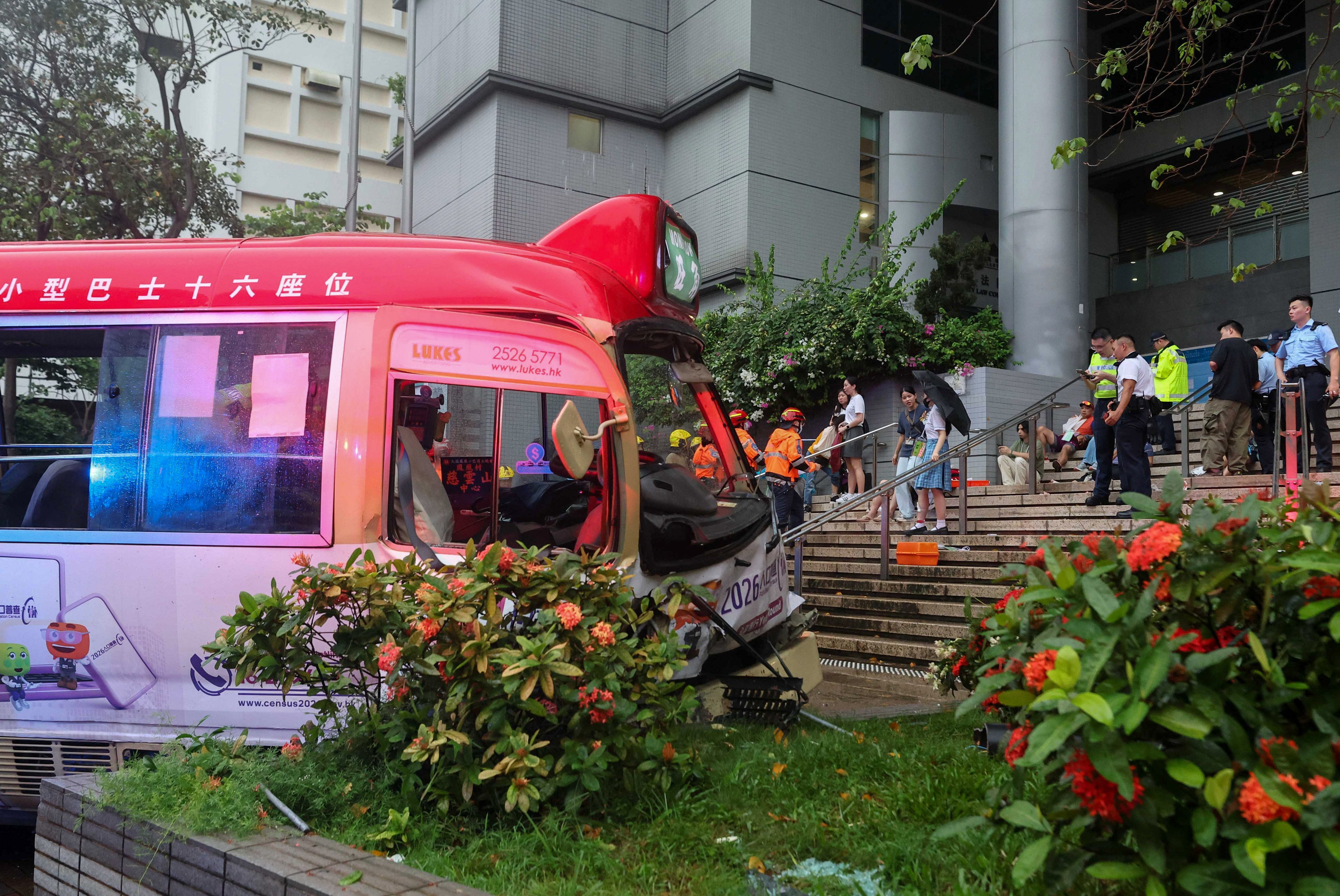 The minibus came to a stop when it hit a concrete planter. Photo: Edmond So