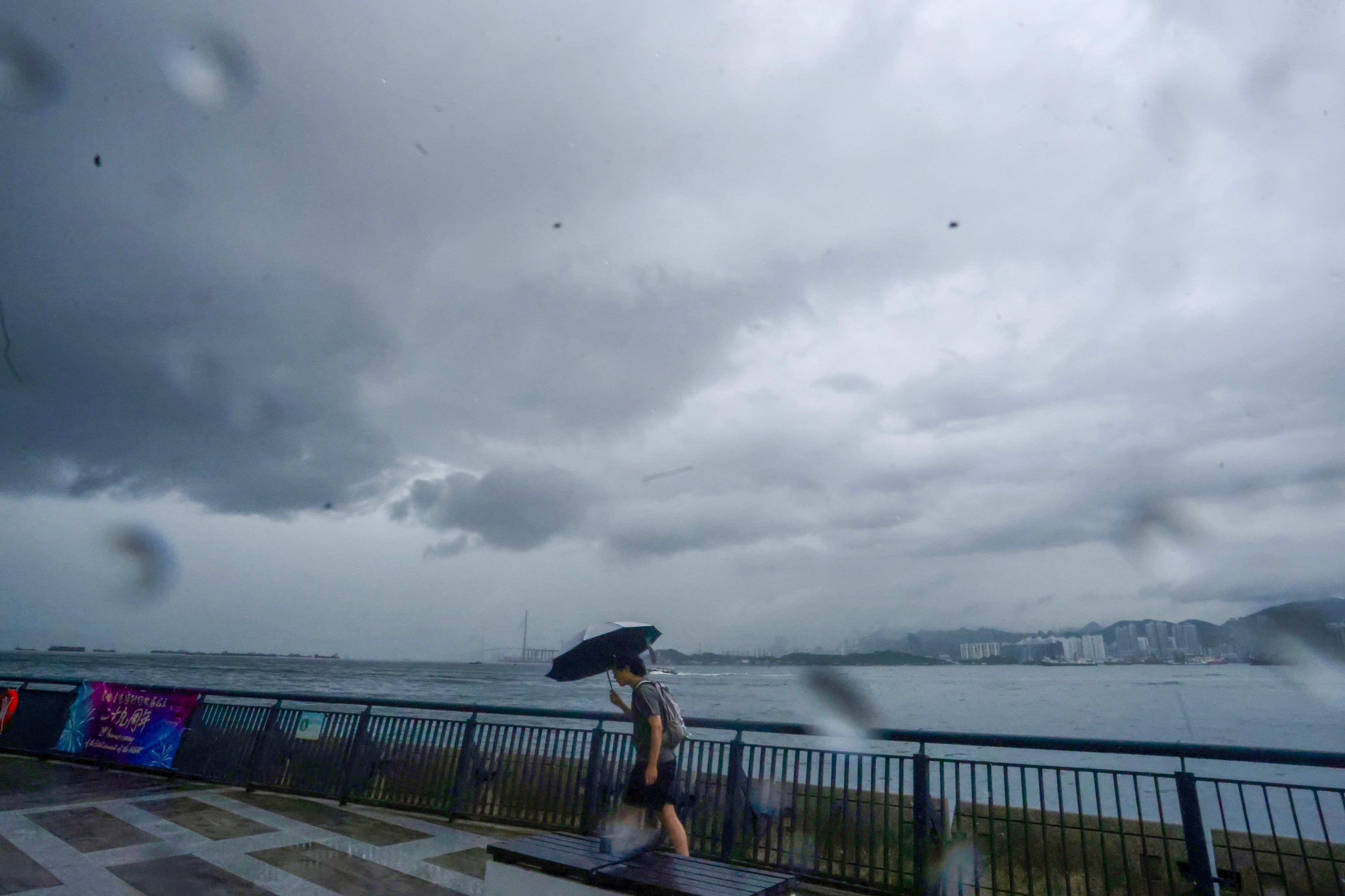 Hong Kong will issue the No 1 typhoon signal on Thursday. Photo: Jonathan Wong