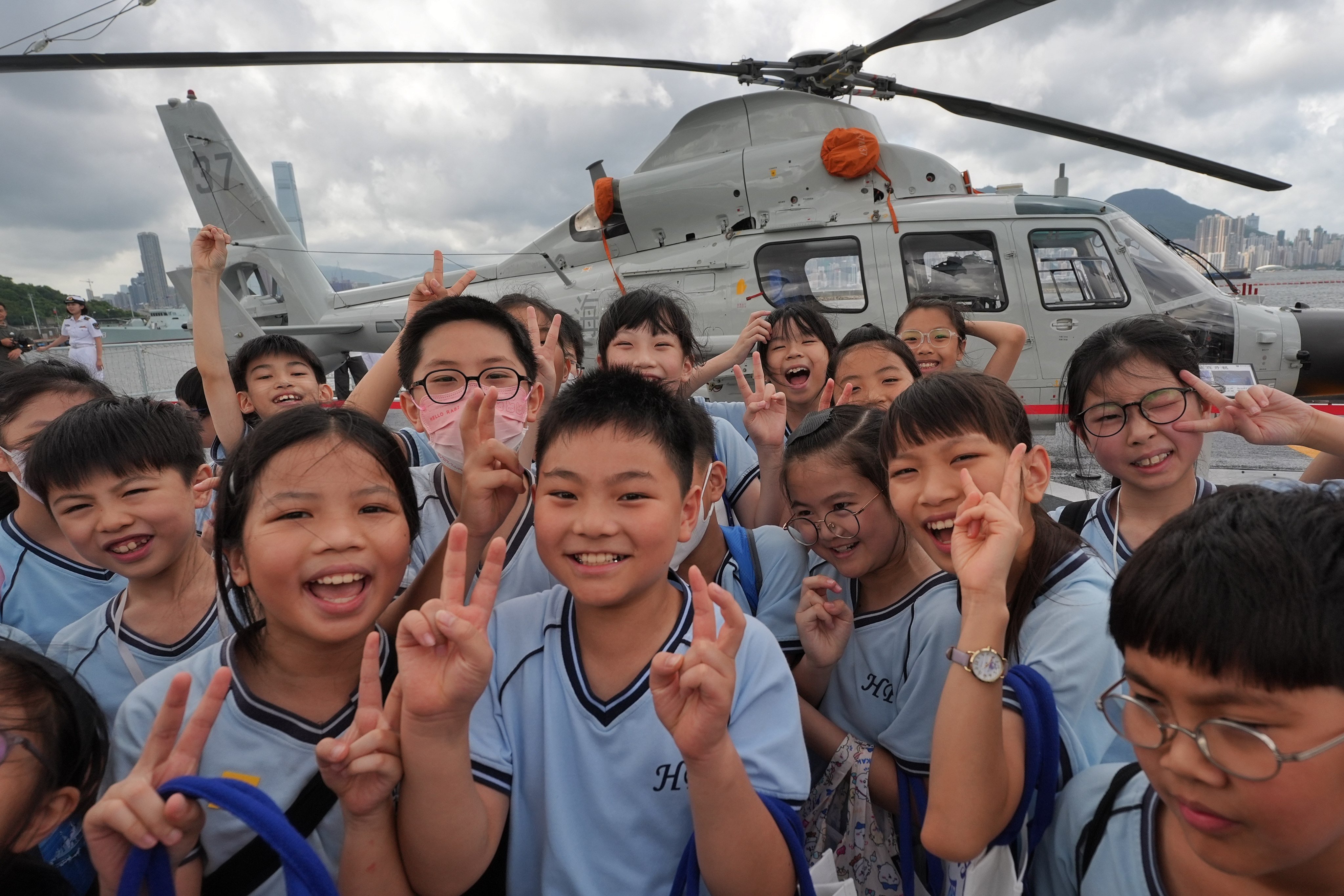 Students tour the deck of the Nanning on Friday. Photo: Elson Li