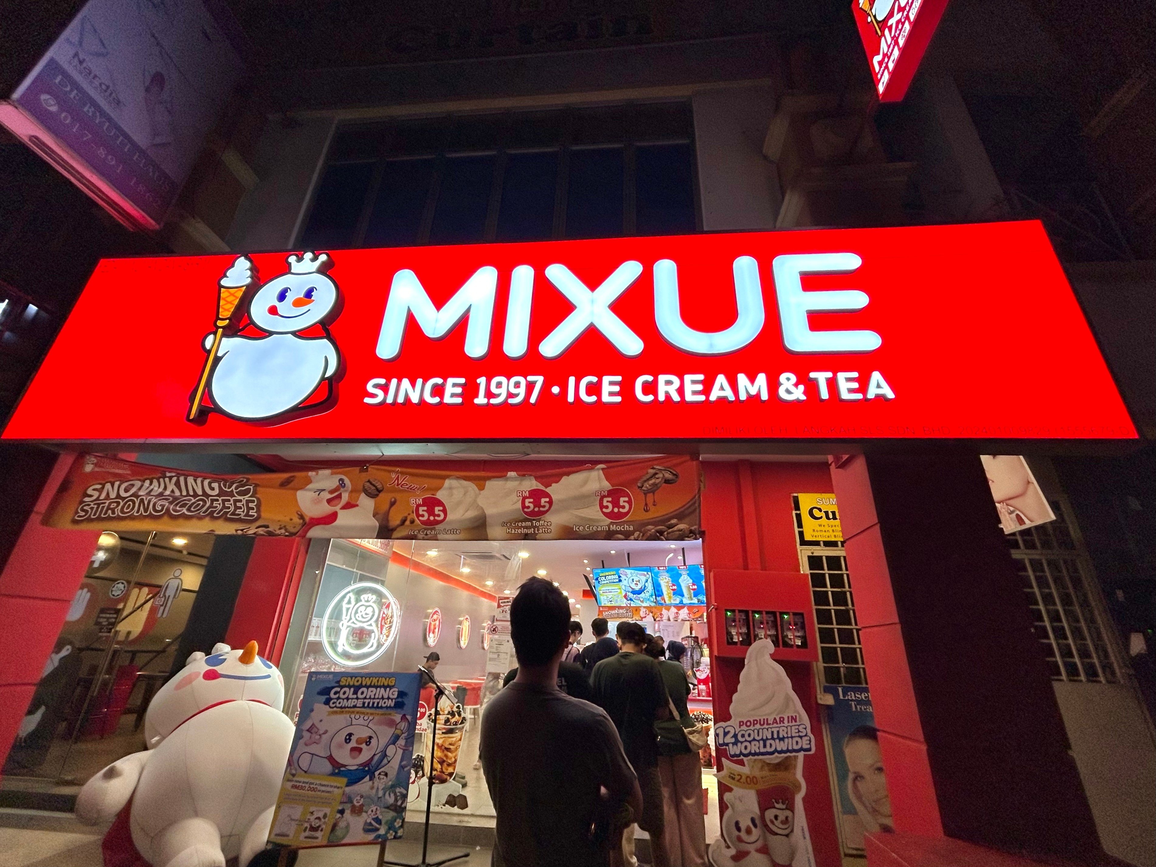 A Mixue store in Puchong, Malaysia. The Chinese brand has made significant inroads in Southeast Asia and is seeking to bring that success to developed markets. Photo: Shutterstock
