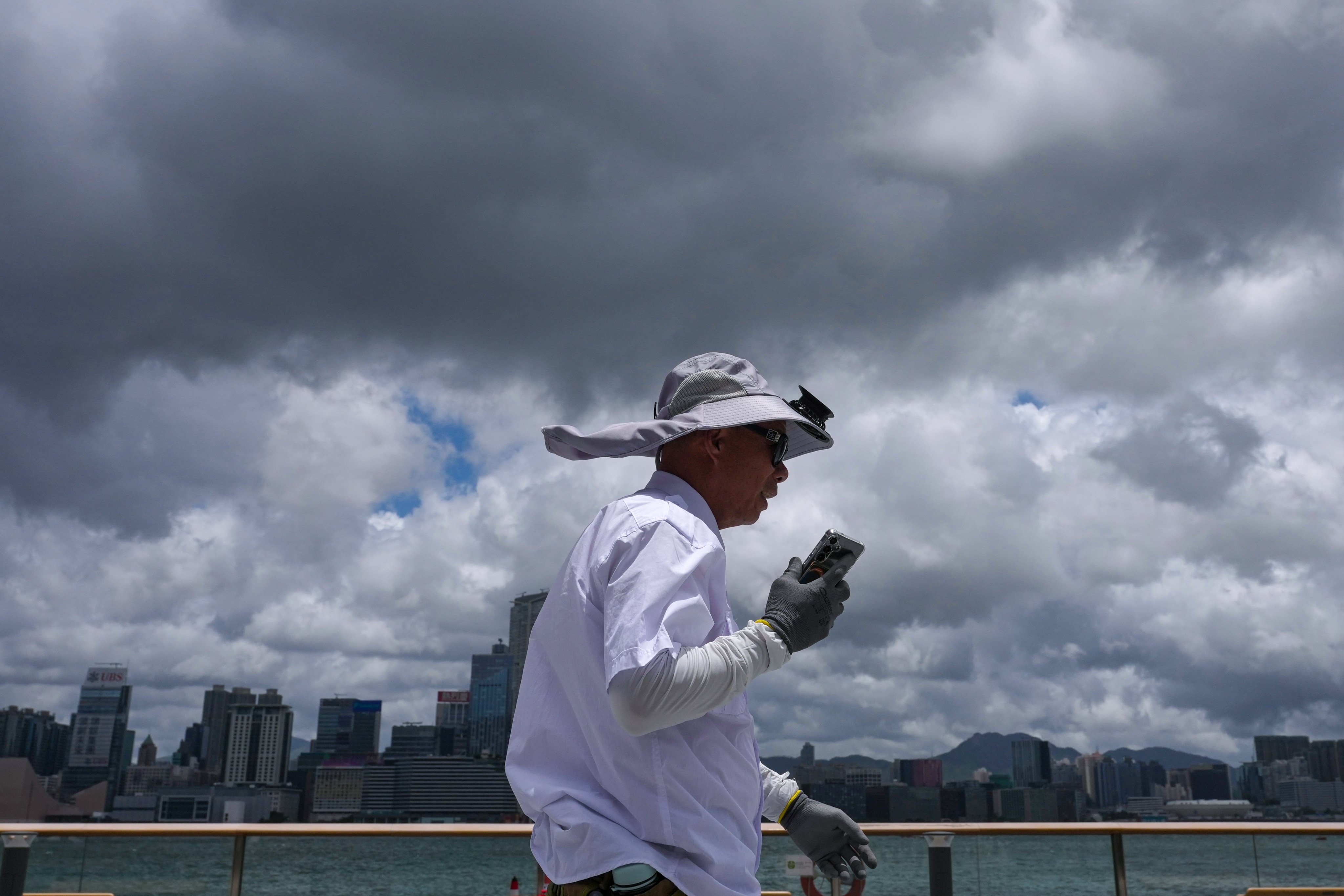 T1 is set to stay in force until at least 6pm. Photo: Karma Lo
