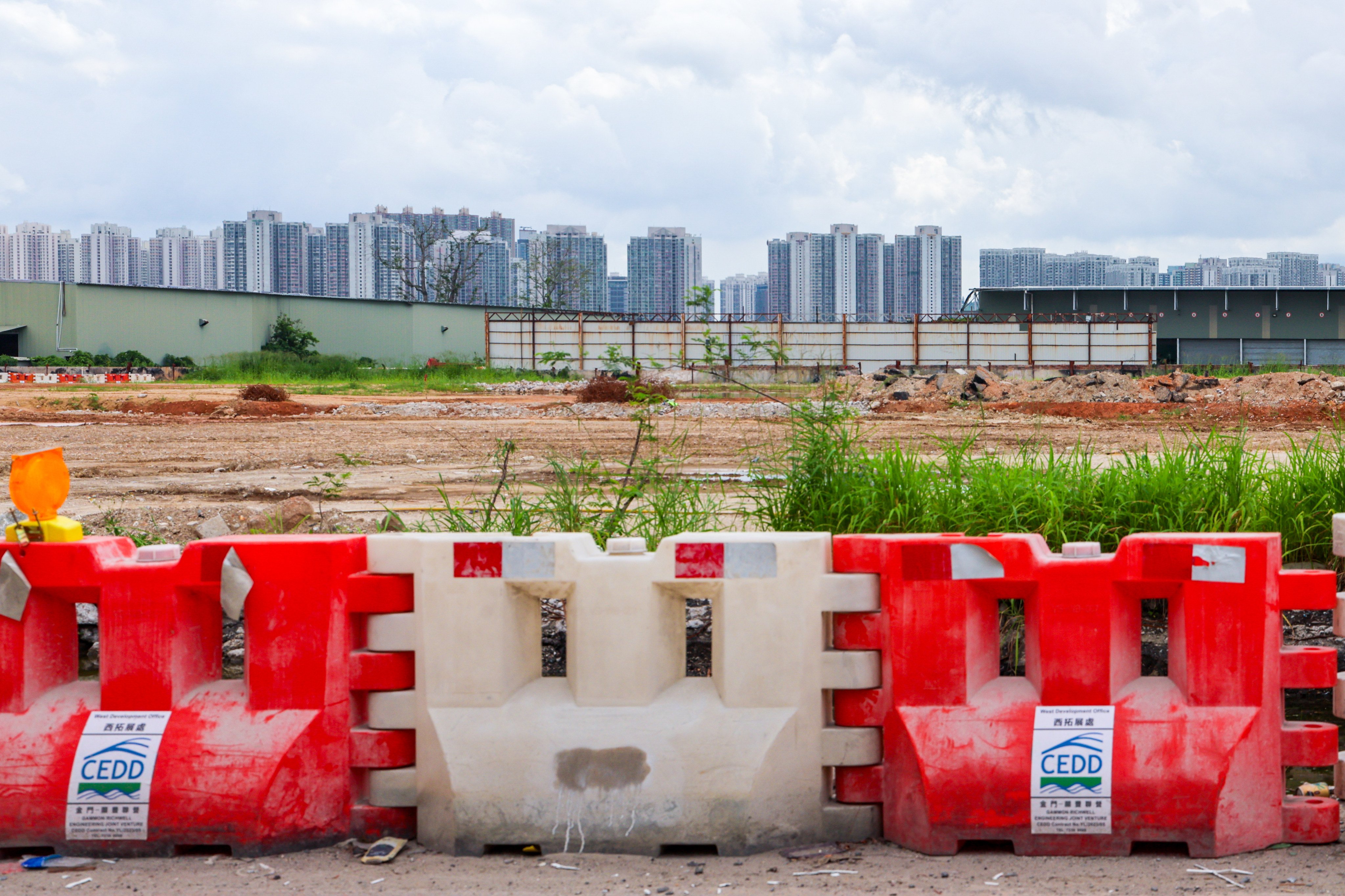 A plot of cleared land in the Hung Shui Kiu/Ha Tsuen New Development Area. Photo: Dickson Lee